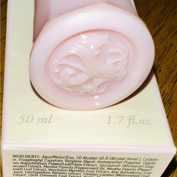 Oribe Serene Scalp Soothing Leave-On Treatment - Cream - Picture 9 of 12